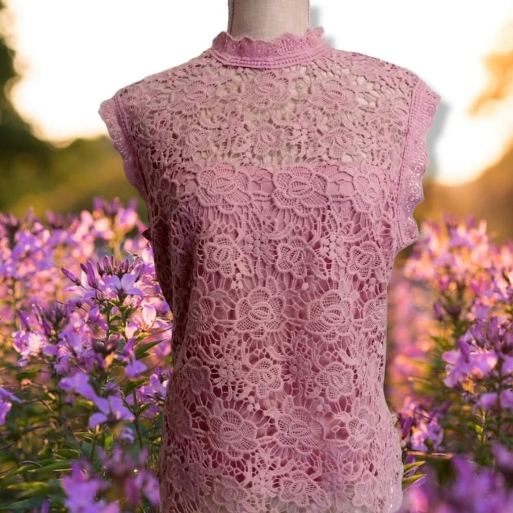 NWT Nanette Nanette Lepore Lace/Crochet Sleeveless Top in Sugar Plum Pin…